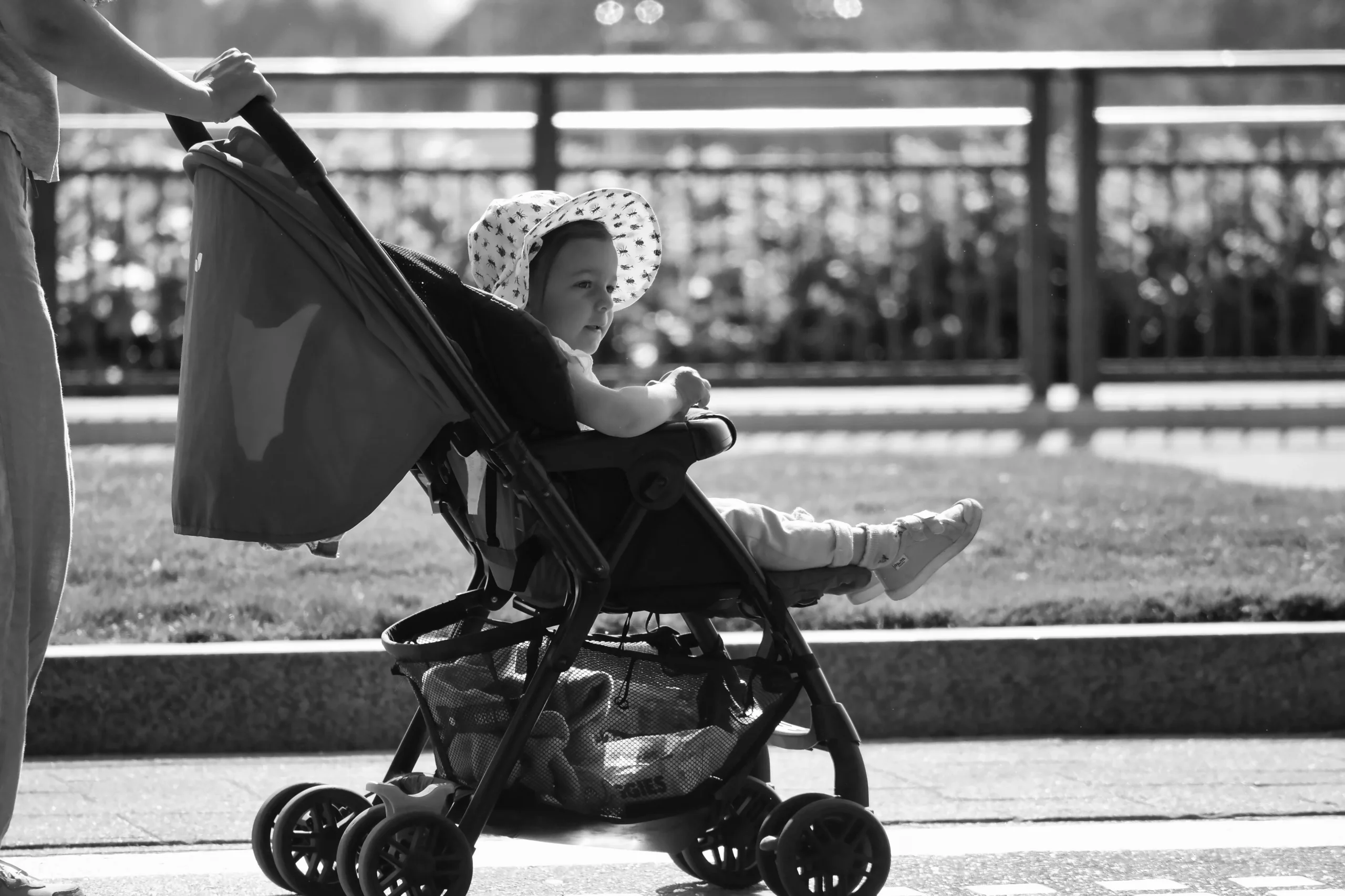 Familia en Tokio con Carriola